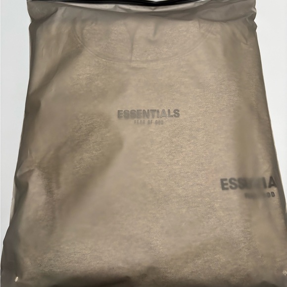 Fear of God Essentials Hoodie - Picture 4 of 4